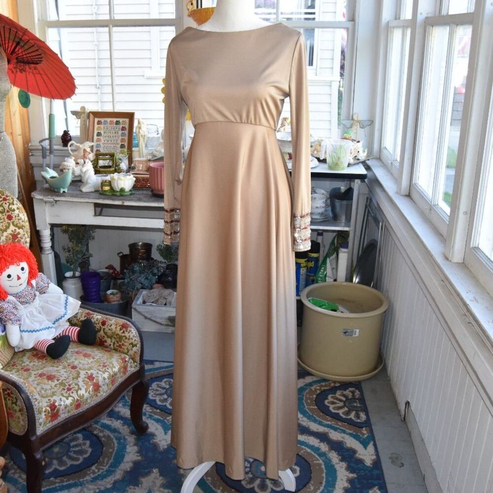Vintage 70s Kay Kipps Hostess Gown Champagne Maxi Dress Scoop Back Size Small